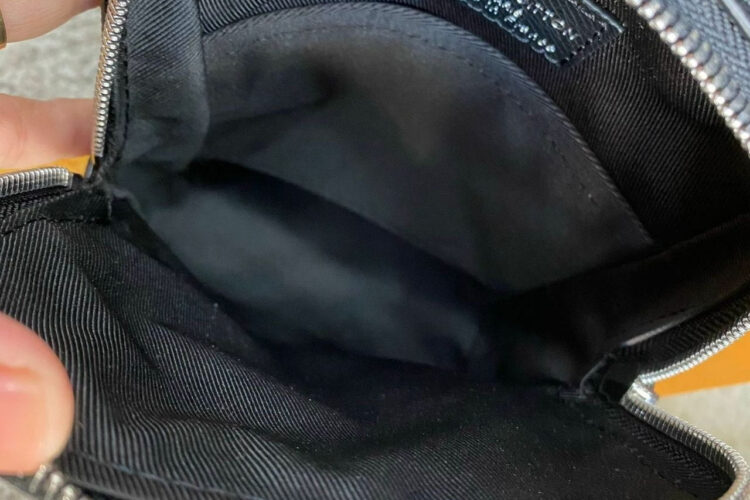 Túi LV Outdoor Sling Bag M30741 Monogram Eclipse Màu Đen