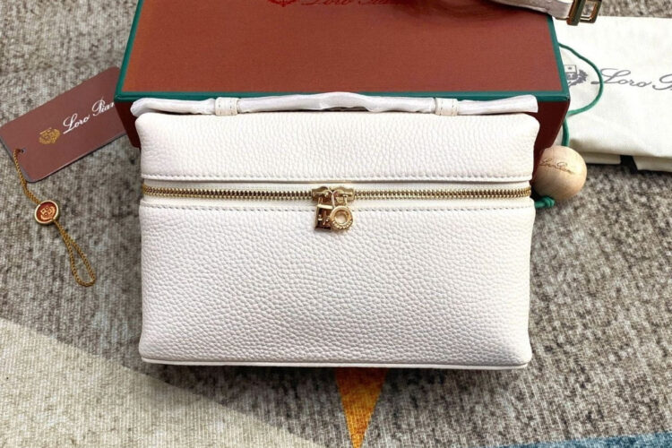 Túi Loro Piana Extra Pocket L19 White Calfskin Trắng