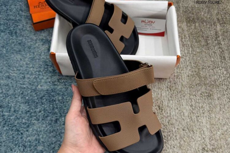 Dép Hermes Chypre Sandal Etoupe Epsom Noir Nâu Đen Best Deal