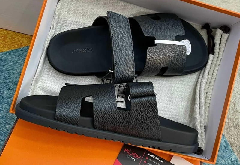 Dép Hermès Chypre Sandal Noir Epsom màu đen cho nam