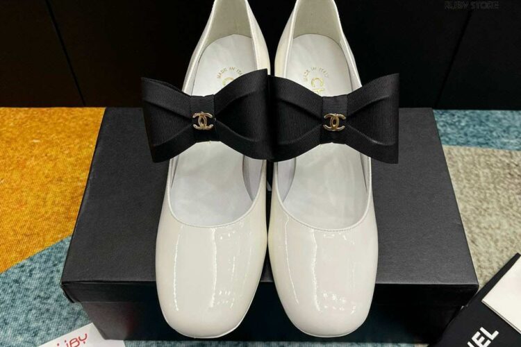 Giày Cao Gót CN Mary Janes In Beige Màu Kem Best Deal