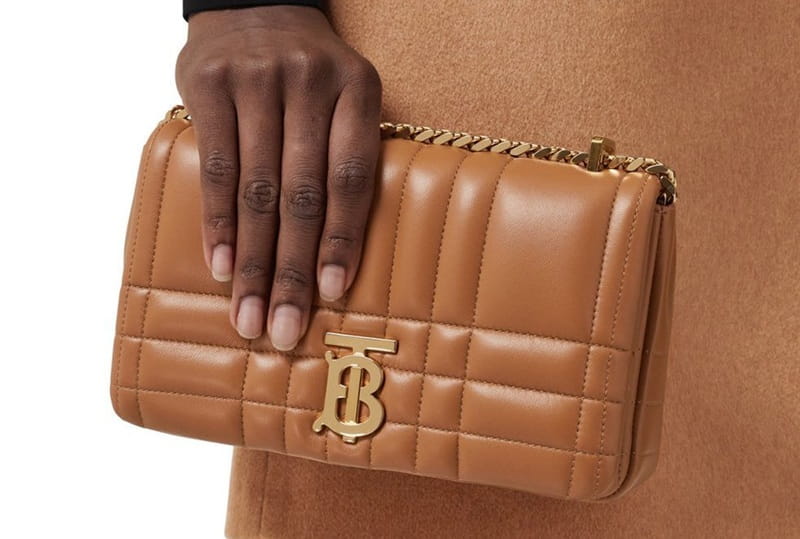 Túi Burberry Lola Small Quilted Brown