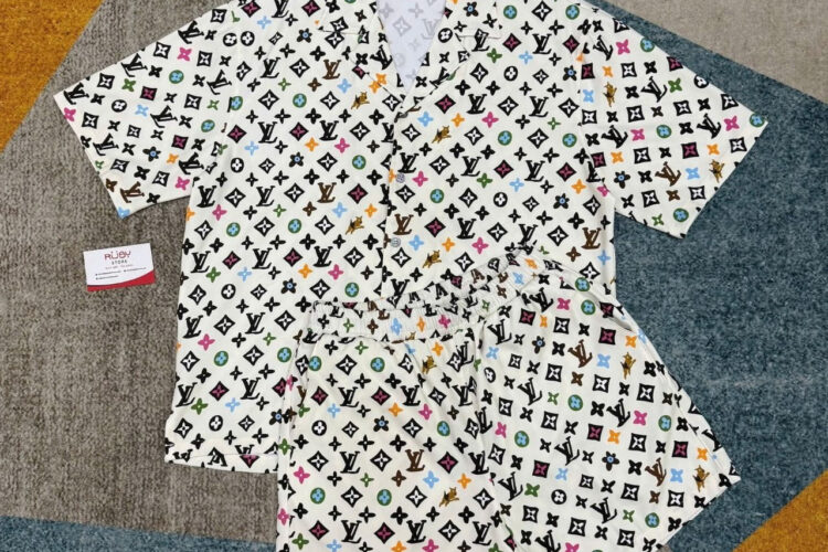 Bộ LV Tyler Shirt and Shorts Monogram Craggy Vanilla