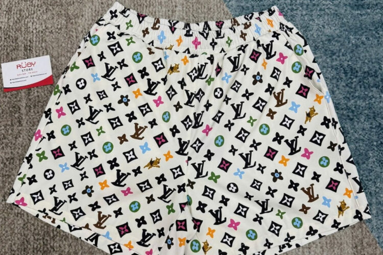 Bộ LV Tyler Shirt and Shorts Monogram Craggy Vanilla