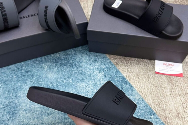 Dép Balenciaga BB Pool Slides Sandal Full Black Màu Đen