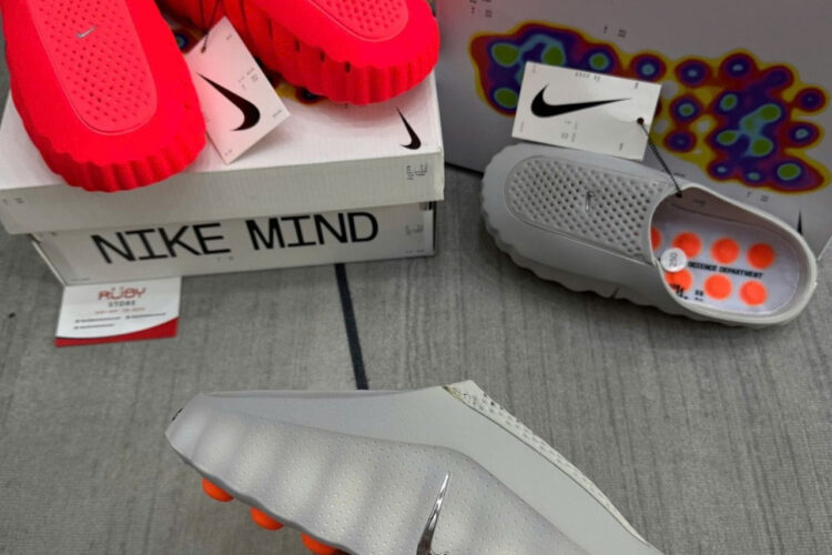 Dép Nike Mind 001 Slide Light Smoke Grey Xám Cam