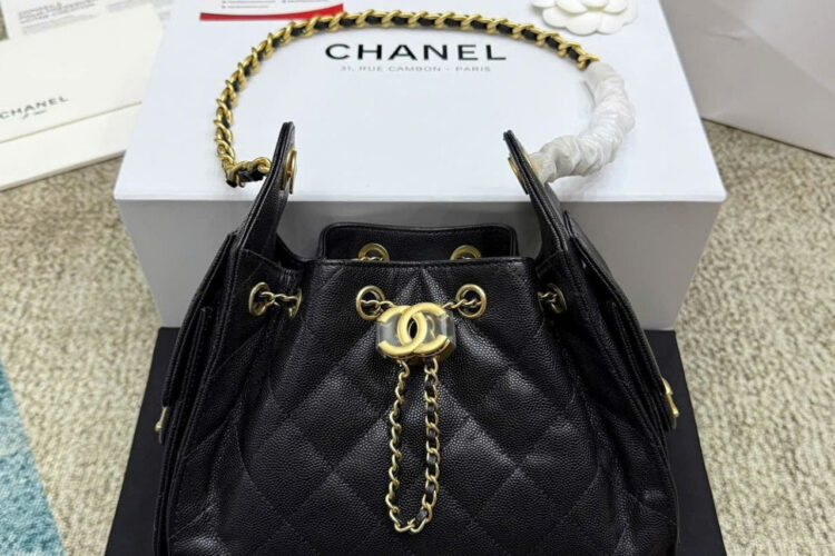 Túi CN 25 Mini Hobo Handbag Black Caviar Màu đen Best Pháp