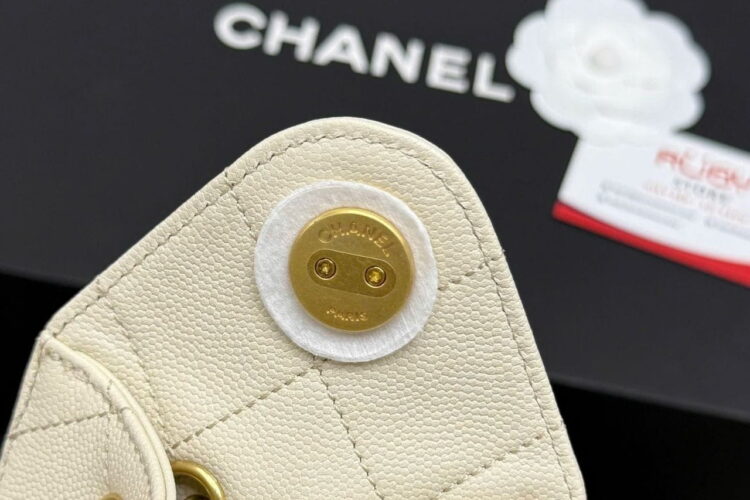 Túi CN 25 Mini Hobo Handbag Cream Caviar Màu Kem Best Pháp