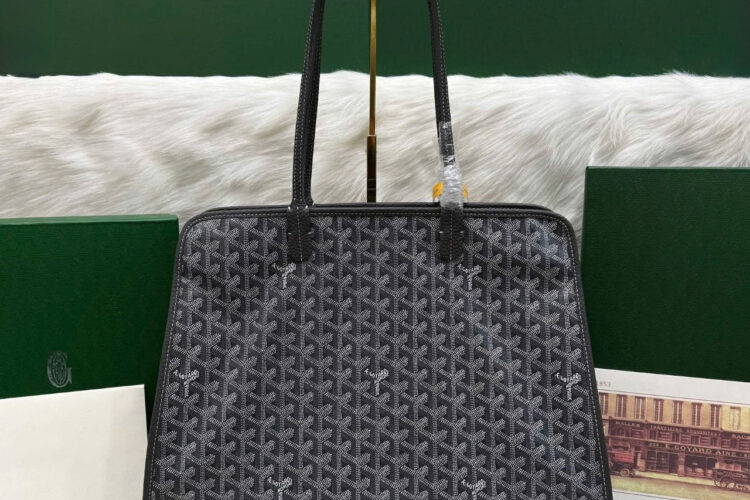 Túi Goyard Hardy PM Bag Grey Goyardine Màu Xám