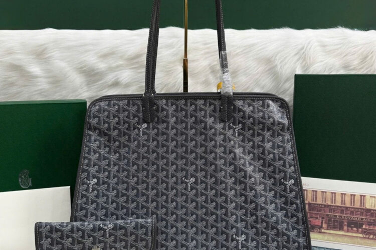 Túi Goyard Hardy PM Bag Grey Goyardine Màu Xám