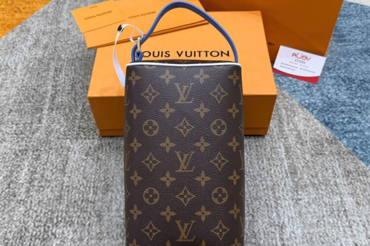 Túi LV NBA Cloakroom Dopp Kit Toiletry M45588 Monogram
