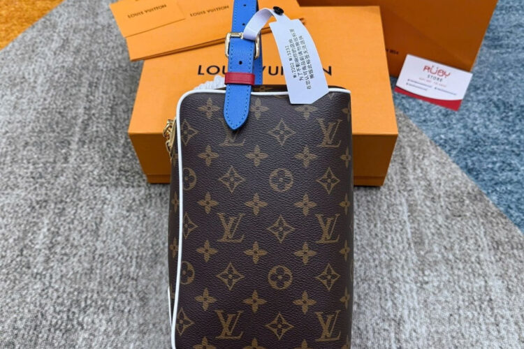 Túi LV NBA Cloakroom Dopp Kit Toiletry M45588 Monogram
