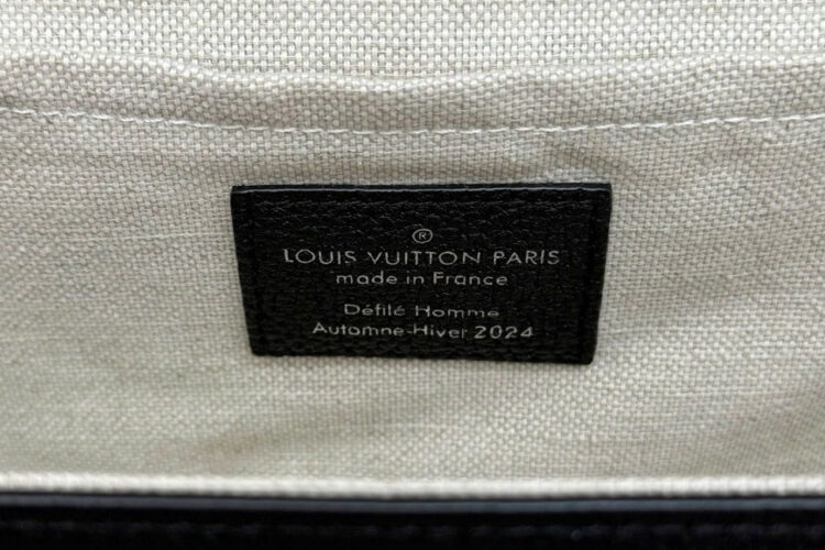Túi LV Soul Trunk Colorado Calfskin Black Leather M11516 Màu đen
