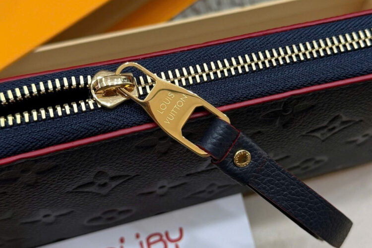 Ví LV Zippy Wallet Monogram Empreinte Leather Marine Rouge M62121