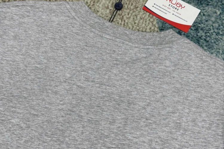 Áo LV Signature Patches T-Shirt Gray Melange Màu Xám