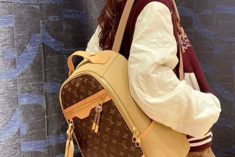 Ba Lô LV Outdoor Backpack Cowhide Leather And Monogram Canvas 44CM M12624