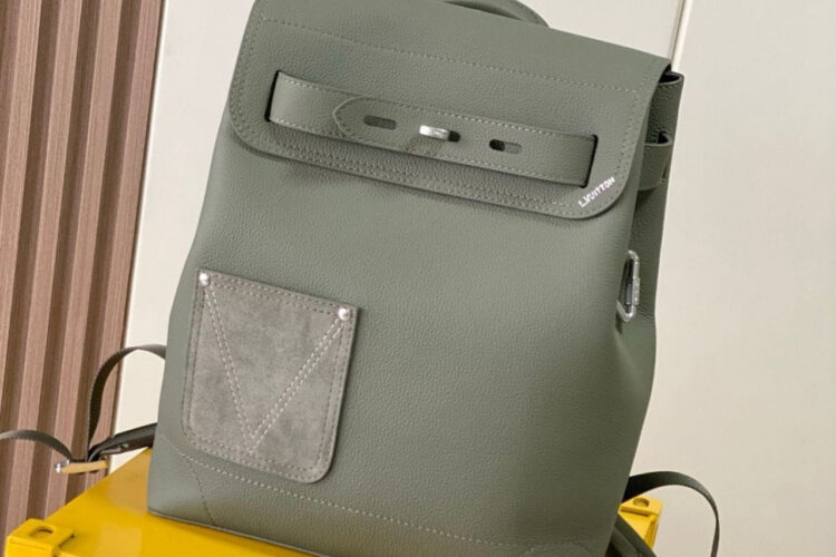 Ba Lô LV Touch Steamer Backpack H38 M26852 Khaki Green Màu Rêu