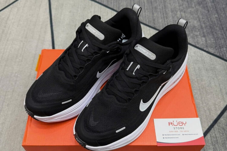 Giày Nike Vomero Plus Black White Màu đen trắng