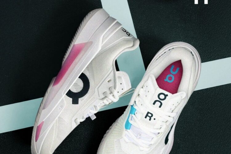 Giày On Running Roger Pro Fire White Pink Màu Trắng Hồng
