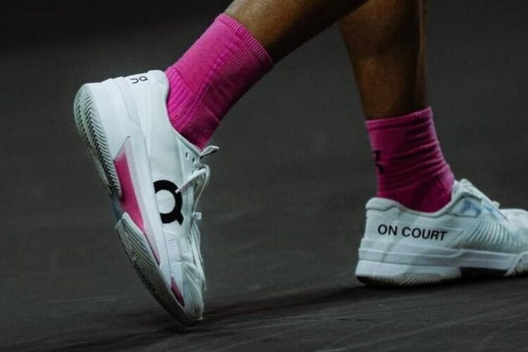Giày On Running Roger Pro Fire White Pink Màu Trắng Hồng