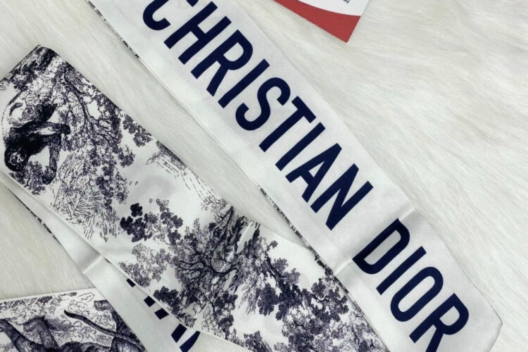 Khăn Lụa Dior Toile de Jouy Sauvage Mitzah Scarf Gray Silk Twill
