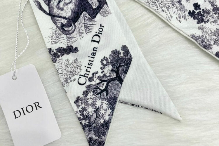 Khăn Lụa Dior Toile de Jouy Sauvage Mitzah Scarf Gray Silk Twill