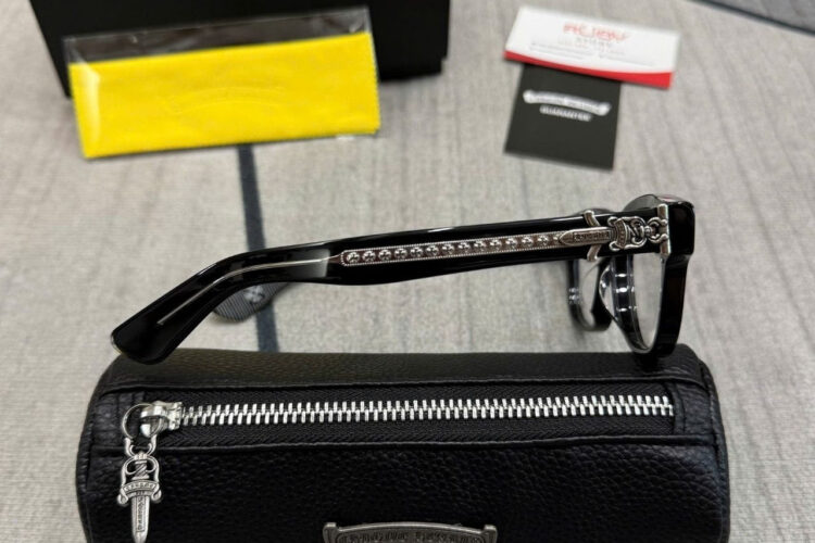 Mắt Kính Chrome Hearts Vagillionaire II Crys Màu đen