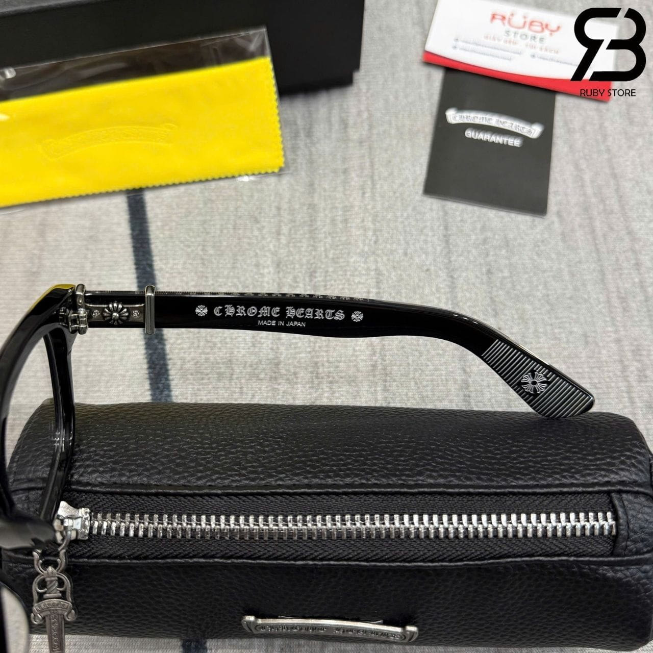 Mắt Kính Chrome Hearts Vagillionaire II Crys Màu đen