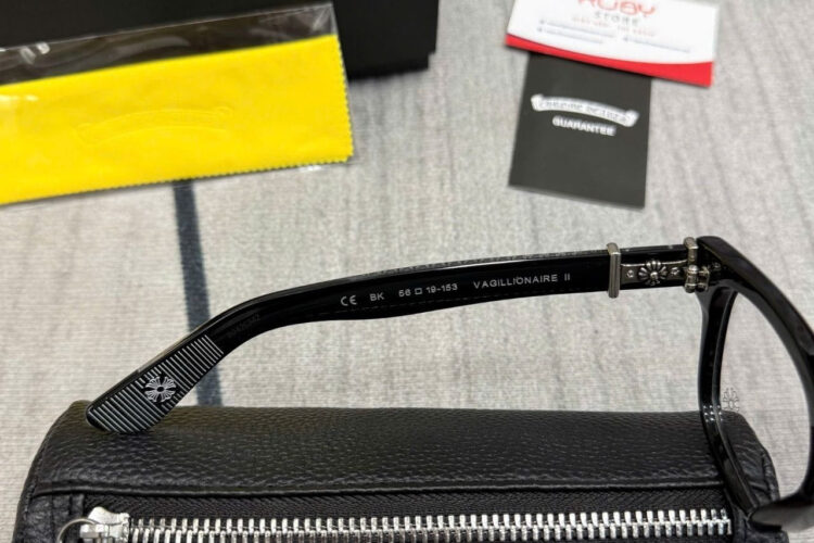 Mắt Kính Chrome Hearts Vagillionaire II Crys Màu đen