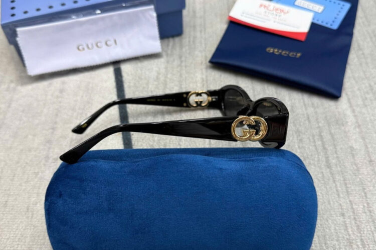 Mắt Kính Gucci Sunglasses Oval Frame Black Gold đen Vàng