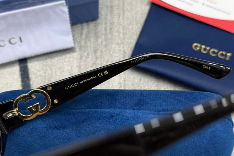 Mắt Kính Gucci Sunglasses Oval Frame Black Gold đen Vàng