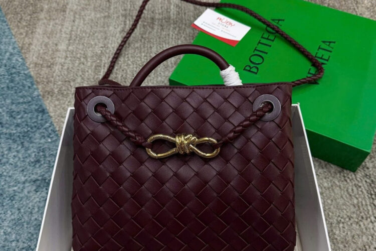 Túi Bottega Small Andiamo Intrecciato Barolo Red Lambskin 25CM Màu đỏ rượu