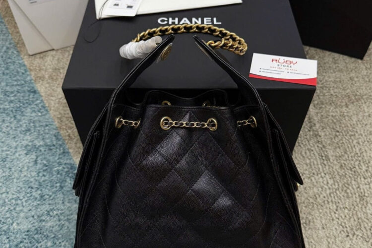 Túi CN 25 Small Handbag Black Caviar GHW Size 30 Màu đen
