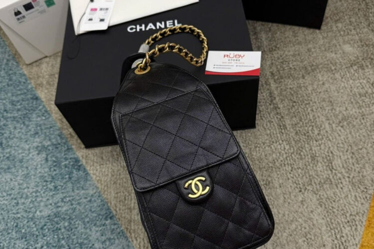 Túi CN 25 Small Handbag Black Caviar GHW Size 30 Màu đen