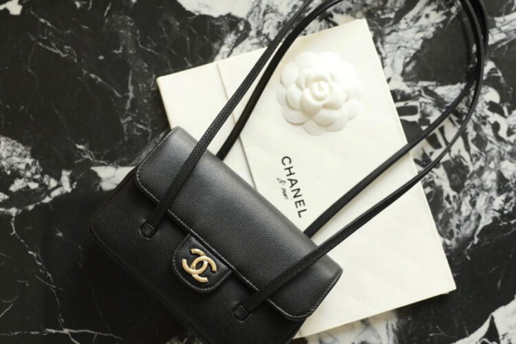 Túi CN 6P Preppy Coco Clutch Shoulder Bag Black Caviar GHW Màu Đen