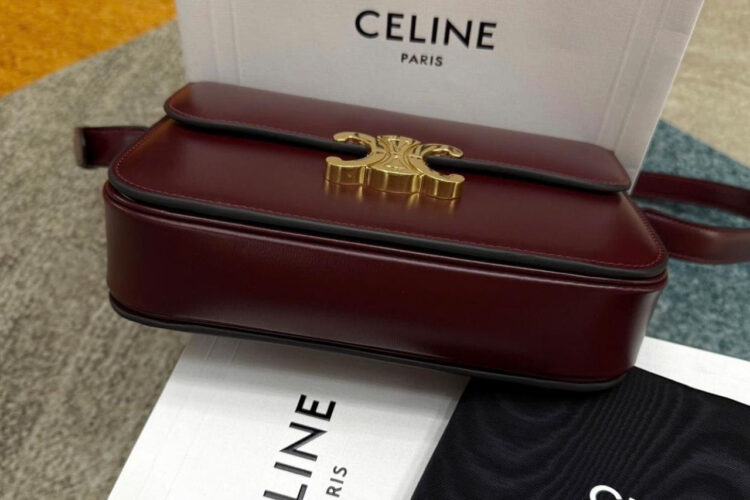 Túi Celine Classique Triomphe Bag In Burgundy Calfskin Màu Đỏ