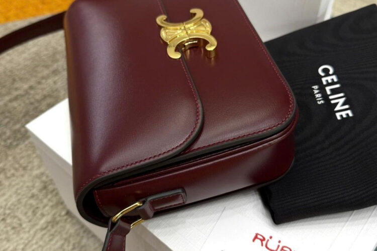 Túi Celine Classique Triomphe Bag In Burgundy Calfskin Màu Đỏ