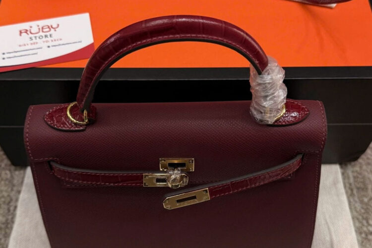 Túi Hermes Kelly 25 Touch Shiny Crocodile In Rouge H With Gold Hardware