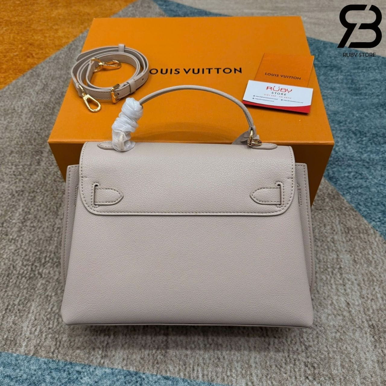 Túi LV Lockme Ever MM Greige Calfskin Leather M56094 Màu Be