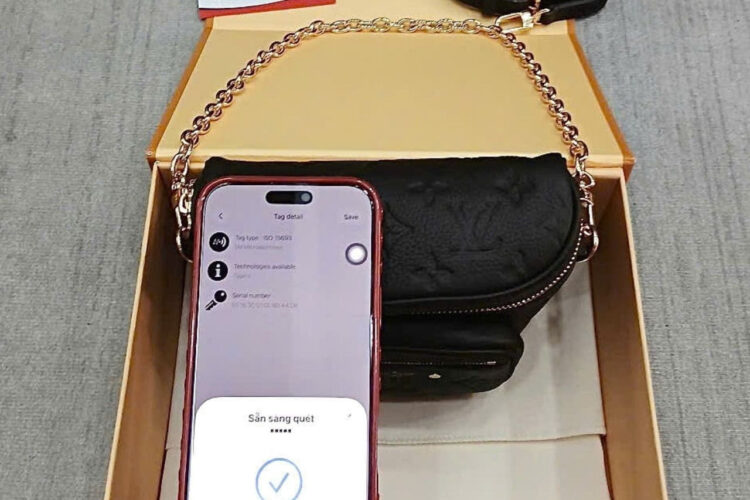 Túi LV Mini Bumbag Monogram Empreinte Leather Chocolate Nâu