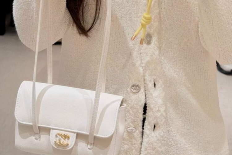Túi CN 26P Preppy Coco Clutch Shoulder Bag White Caviar GHW Màu Trắng