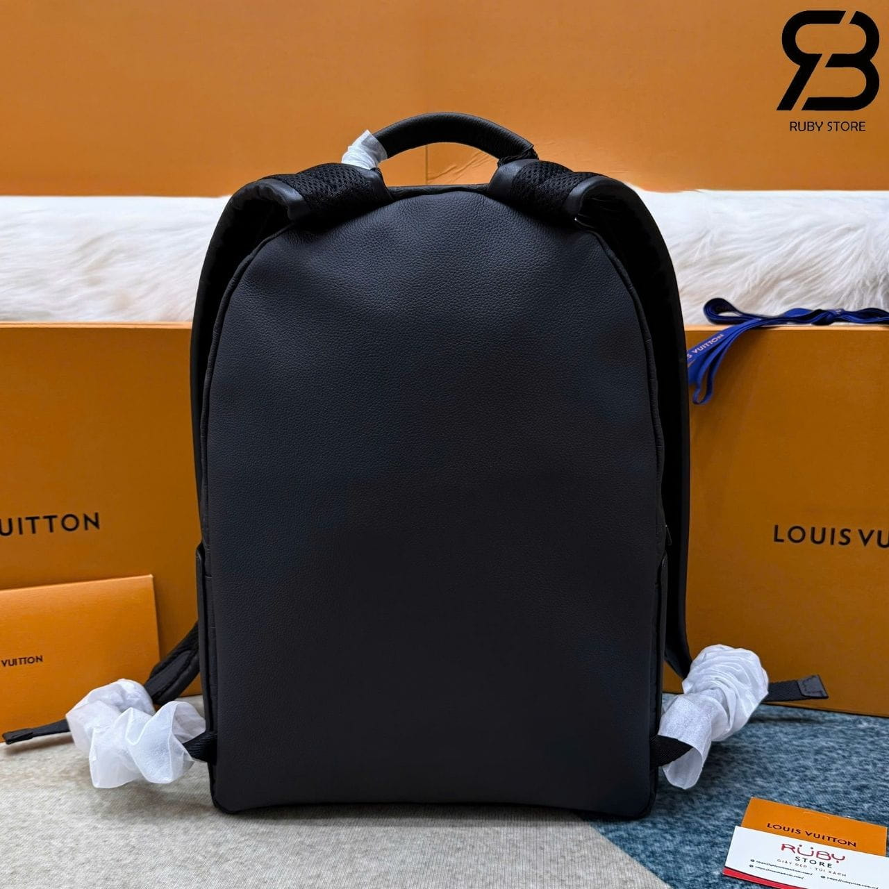 Ba Lô LV Discovery Backpack Black Monogram Shadow đen