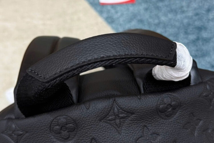 Ba Lô LV Discovery Backpack Black Monogram Shadow đen