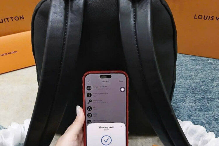 Ba Lô LV Discovery Backpack Black Monogram Shadow đen