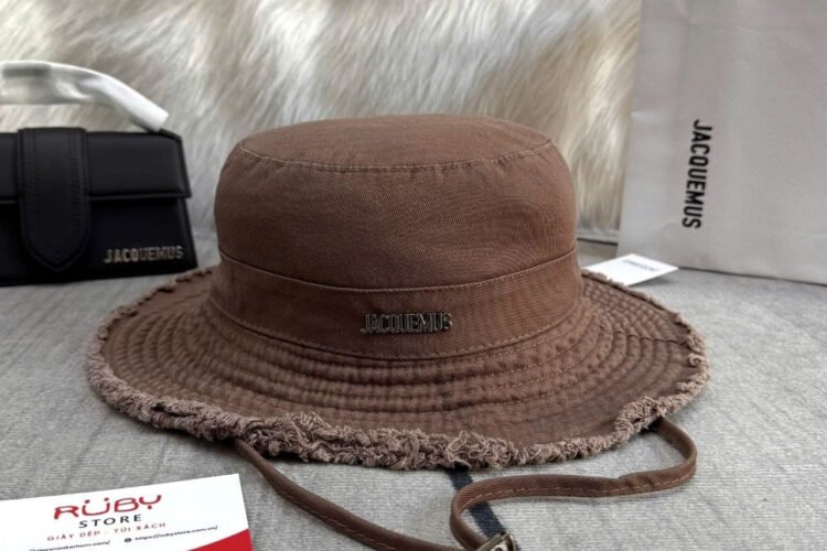 Mũ Jacquemus Le Bob Artichaut Bucket Hat Brown 58CM Màu Nâu