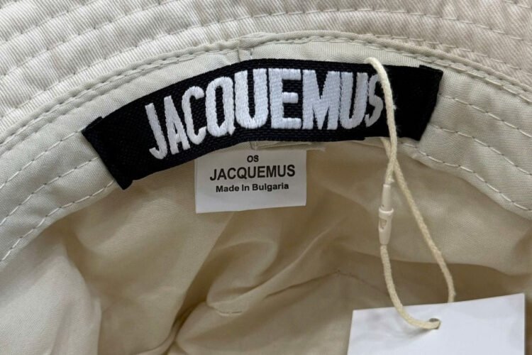 Mũ Jacquemus Le Bob Artichaut Bucket Hat Off White 58CM Trắng kem