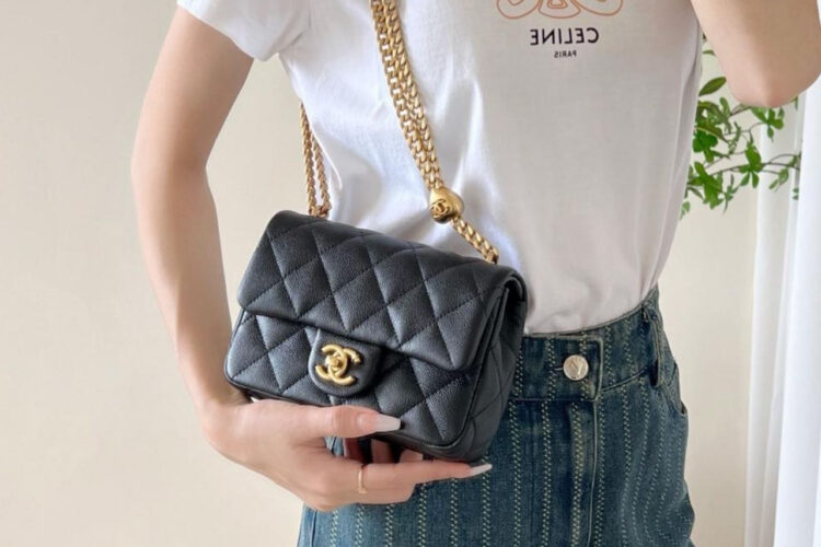 Túi CN 24P Mini Sweetheart Flap Bag Size 19 Black Caviar GHW