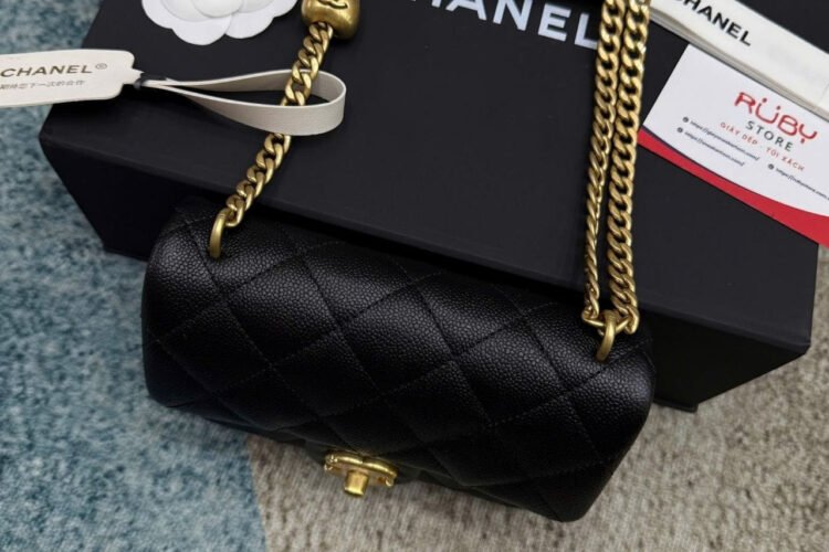 Túi CN 24P Mini Sweetheart Flap Bag Size 19 Black Caviar GHW Best Pháp