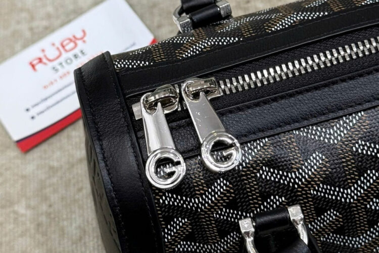 Túi Goyard Bonbonnière Bag Black Goyardine Canvas Màu đen