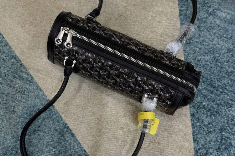 Túi Goyard Bonbonnière Bag Black Goyardine Canvas Màu đen